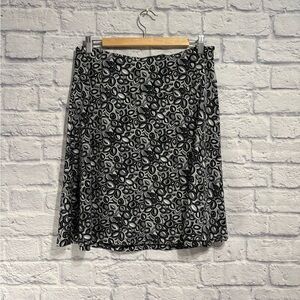 Reitmans Petite Black and White Stretch Printed A-Line Women's Skirt Size 10 P